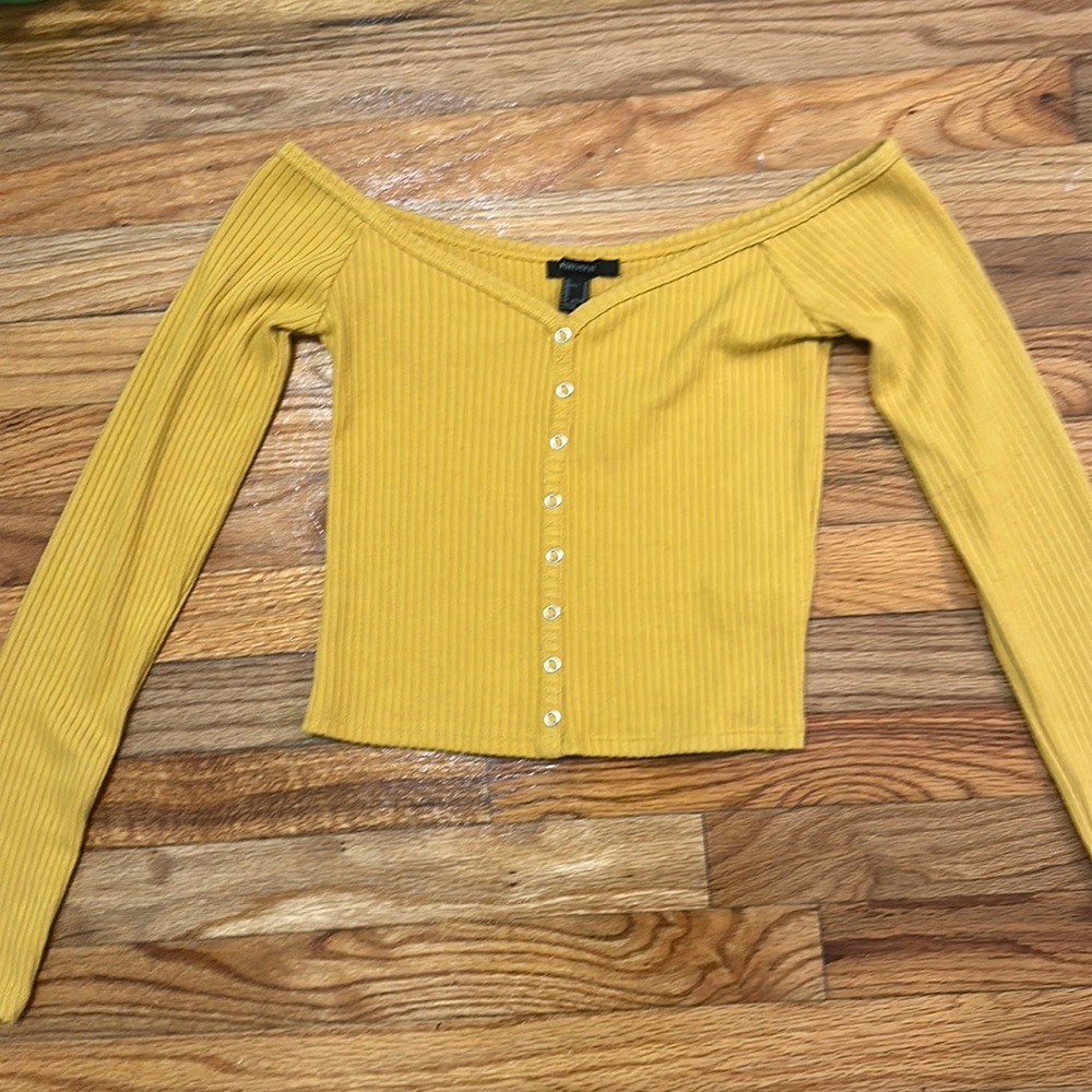 Forever 21 shirt